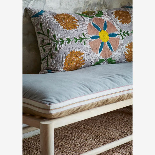 Suzani Geborduurd kussen incl vulling