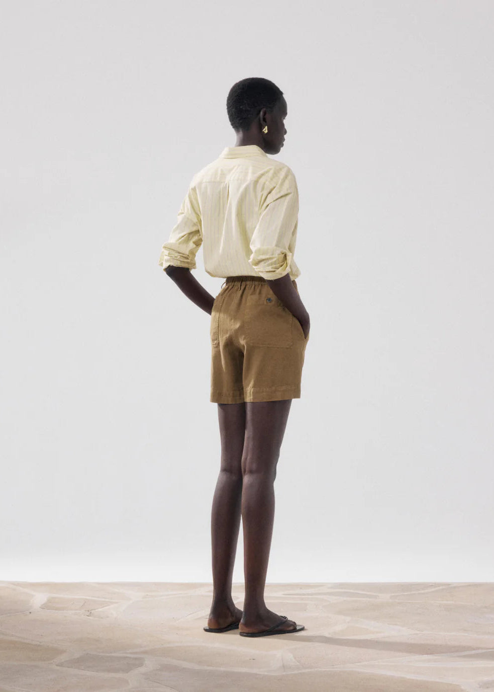 Short Stefi